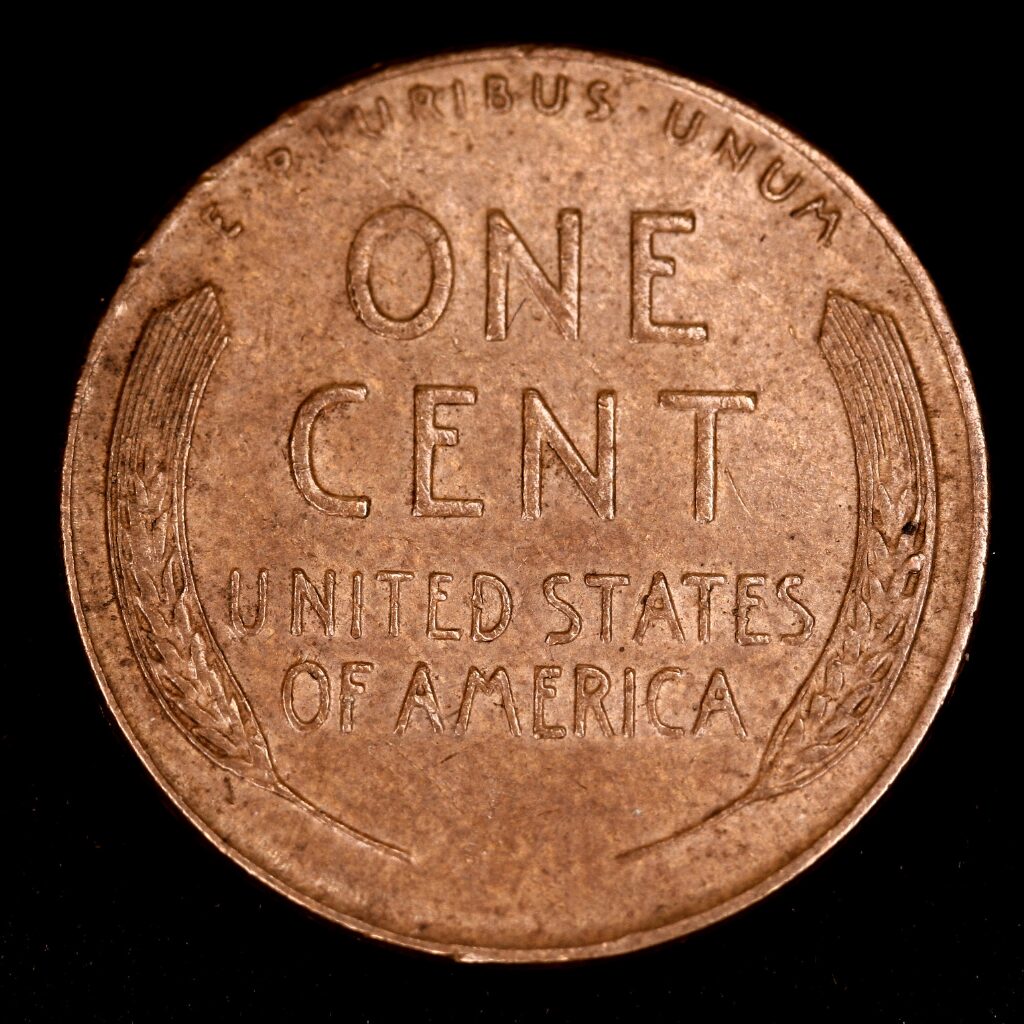 The tails side of a wheat penny. Used in money magic.